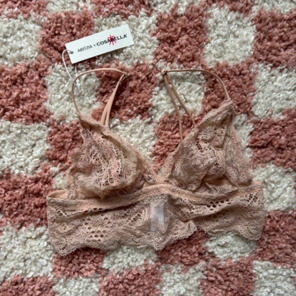 Artizia Lace Bralette - Picture 2 of 4